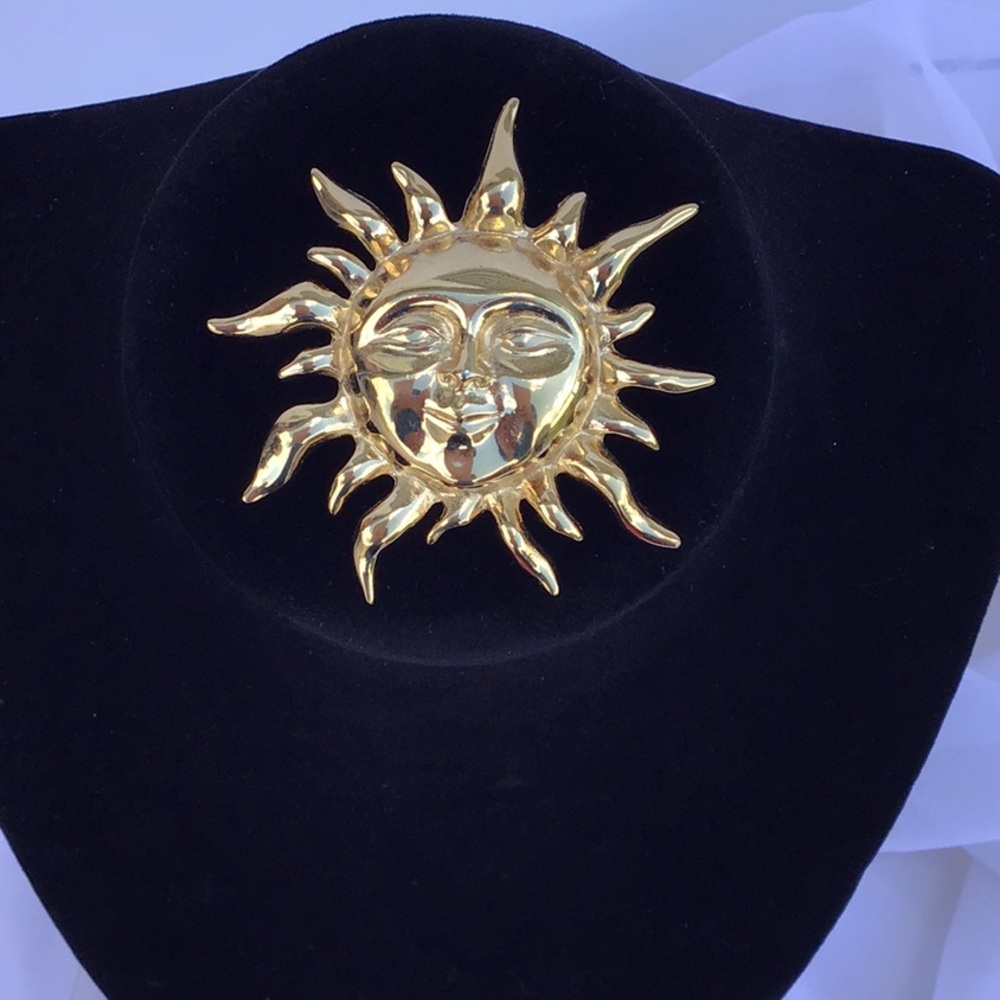 Authentic GIVENCHY Paris New York Smiling Sun Brooch